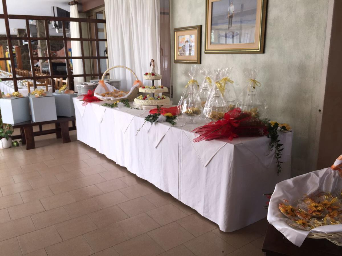 Hotel La Vela Валедория Екстериор снимка